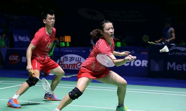 录荣誉与个 录荣誉与个